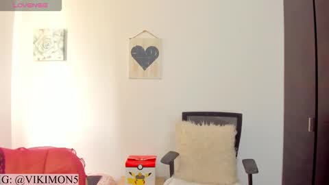 Snapshot of viki_mom chatting on September 16, 5:03 pm Viki Mom  online show from September 16, 5:03 pm