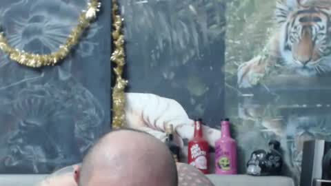 viking online show from April 3, 6:39 pm