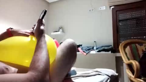 Snapshot of vikingo3333893888 chatting on October 19, 2:18 pm Vikingo online show from October 19, 2:18 pm