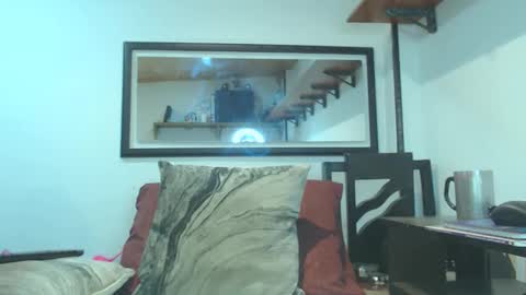 VIKKKTORIAAA online show from October 16, 5:41 am