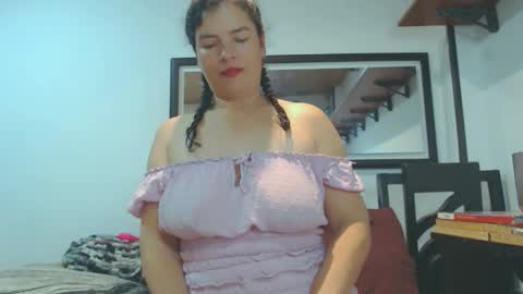 VIKKKTORIAAA online show from October 27, 5:22 am