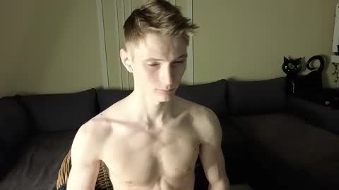 Snapshot of viksons chatting on November 28, 3:47 pm Max online show from November 28, 3:47 pm