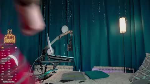 fansly  VITEKsecret online show from April 15, 4:30 am