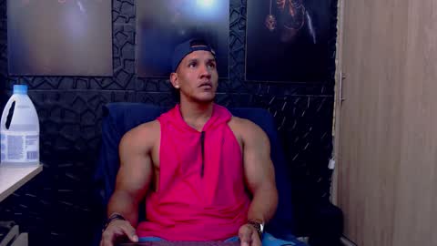 Viktor Herrera online show from March 16, 3:05 pm