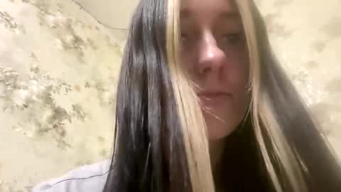 Sweett online show from April 2, 12:52 am