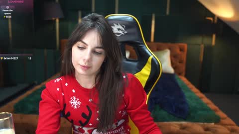 Alisa online show from December 25, 11:20 pm