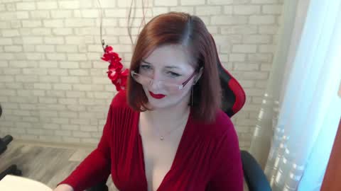 Snapshot of vikualex69 chatting on March 8, 7:27 am vikualex69 online show from March 8, 7:27 am