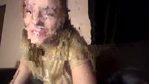 Snapshot of viky_valencourt chatting on January 5, 3:32 am Carly online show from January 5, 3:32 am