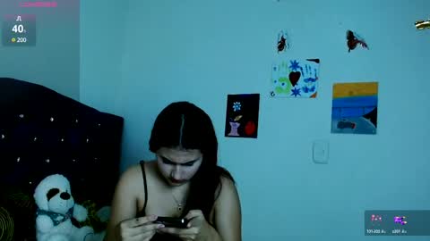 Snapshot of vikysexy28 chatting on February 15, 5:41 am vikysexy28 online show from February 15, 5:41 am