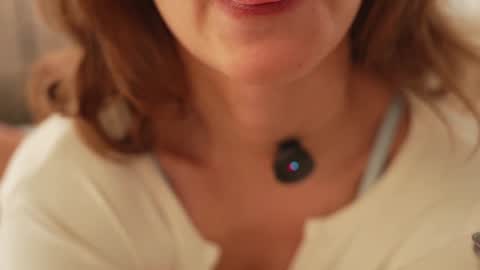 Snapshot of villanelle_l chatting on March 4, 12:11 pm Lana online show from March 4, 12:11 pm