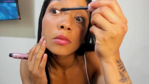 Vinaly online show from November 24, 11:37 pm