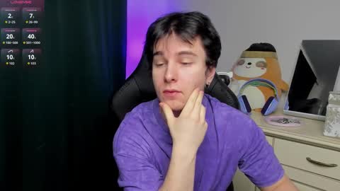 Snapshot of vincent__strong chatting on March 4, 1:50 pm Vincent Strong online show from March 4, 1:50 pm