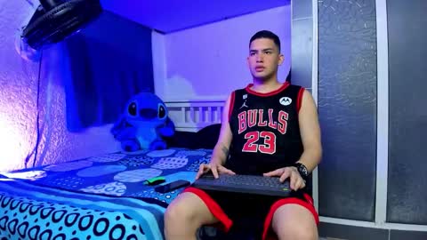 Vincent Brown online show from January 11, 7:57 am