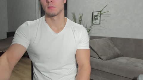 Vincent.  uncut 18cm online show from January 3, 3:44 pm