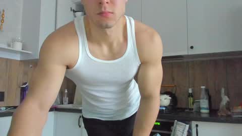 Vincent.  uncut 18cm online show from January 10, 8:40 am