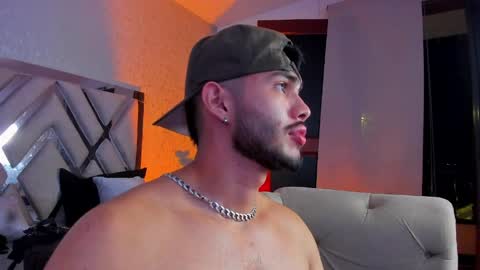 Vincent online show from May 20, 6:52 am