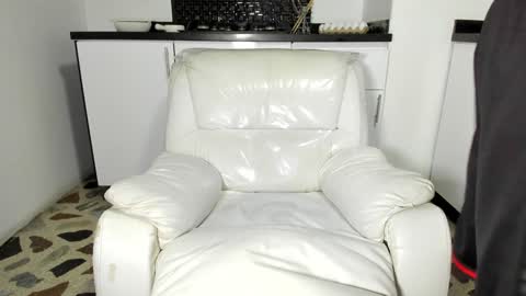 Snapshot of vincenthunter chatting on January 28, 1:29 am Vincent online show from January 28, 1:29 am