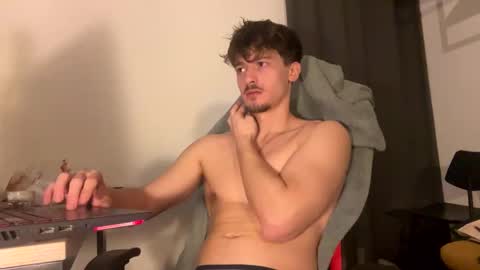 vincentprice69 online show from February 25, 9:24 pm