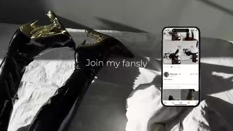 Diva Silvia online show from November 26, 5:25 pm