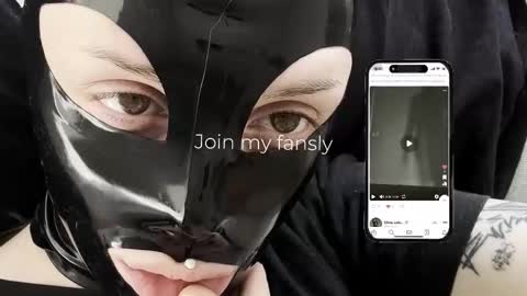 Diva Silvia online show from December 17, 4:46 pm