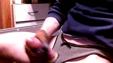 Vinz online show from April 22, 2:03 am