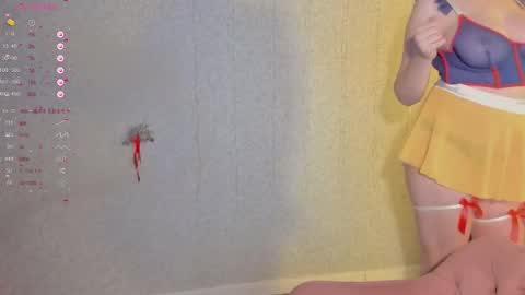 Snapshot of violet____h chatting on February 1, 7:23 pm violet____h online show from February 1, 7:23 pm