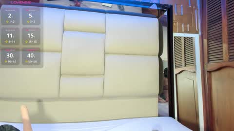 violet_milleer online show from October 3, 12:13 pm