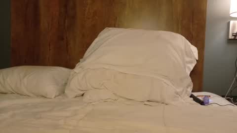 violet_winter97 online show from March 31, 2:13 am