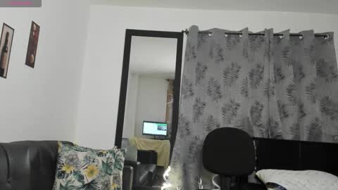 violeta_gracee online show from November 4, 9:25 pm
