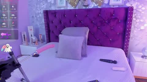 violeta_medina online show from February 16, 9:15 am