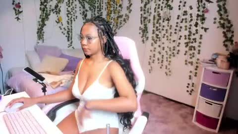 Violeta online show from May 30, 5:32 pm