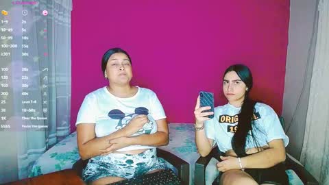 Snapshot of violeta_rouses chatting on February 19, 6:33 am violeta_rouses online show from February 19, 6:33 am