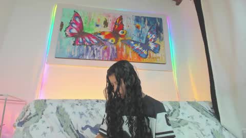 Snapshot of violeta_sofia_16 chatting on April 26, 3:59 am violeta sofia 16 online show from April 26, 3:59 am