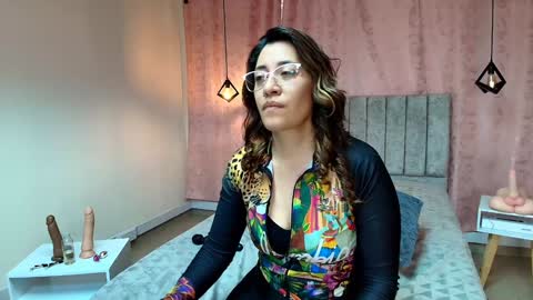 VIOLETA online show from January 10, 12:36 pm