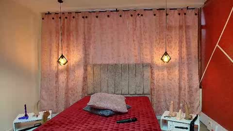 VIOLETA online show from September 29, 1:38 pm