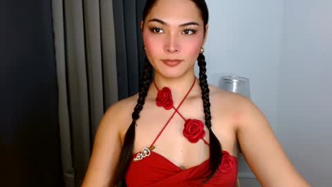 violet online show from February 8, 12:39 pm