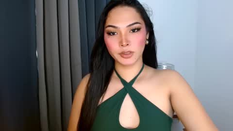 violet online show from February 10, 8:20 am