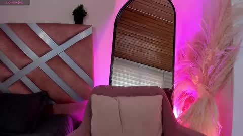 Call me Violet online show from October 30, 7:36 pm