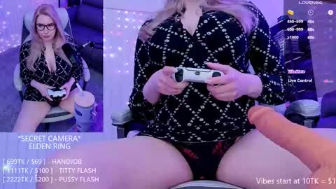 violetfugazzi online show from February 8, 5:05 pm