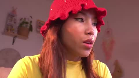 Snapshot of violeth___ chatting on September 28, 11:04 am violeth___ online show from September 28, 11:04 am