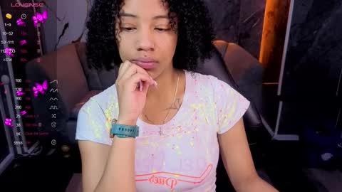 violeth_b online show from November 27, 12:51 pm