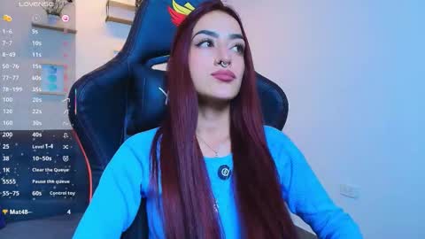 violeth_rosse_ online show from January 14, 8:58 pm