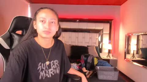 violetskinny online show from January 13, 6:27 pm