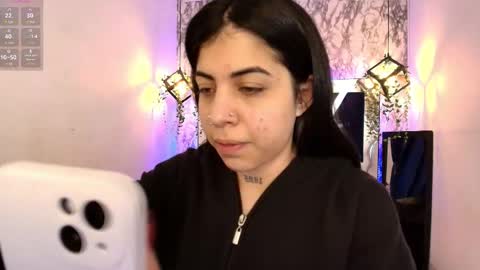 Violeta  online show from November 11, 11:21 am