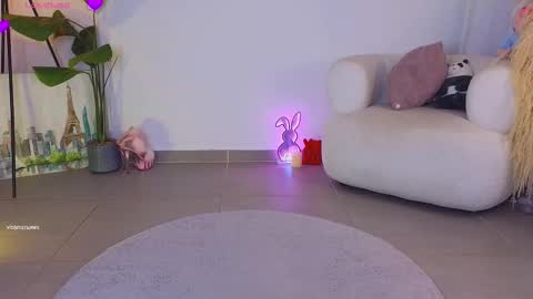 violetssweet online show from October 22, 1:28 am