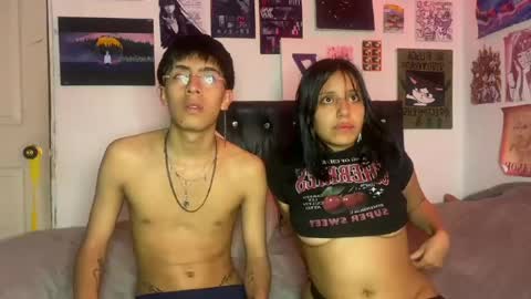 Snapshot of violett_dante chatting on April 26, 10:02 am violett_dante online show from April 26, 10:02 am