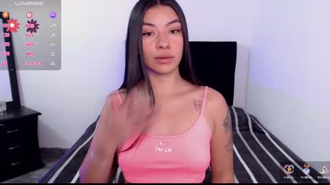 Snapshot of violett_flowers chatting on September 25, 7:06 pm violeta  online show from September 25, 7:06 pm