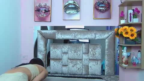 Violeta froz online show from November 18, 7:18 pm