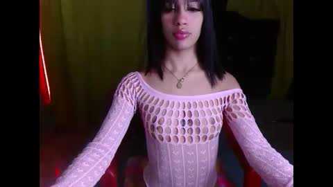 Snapshot of violetta_dreams chatting on September 26, 8:35 pm violetta_dreams online show from September 26, 8:35 pm