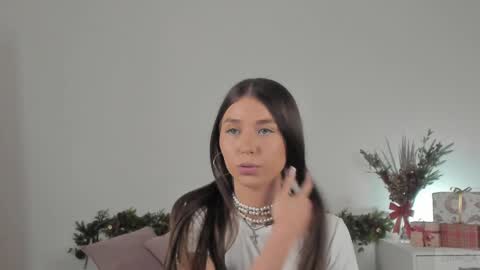 violetta_finch online show from January 20, 11:24 am
